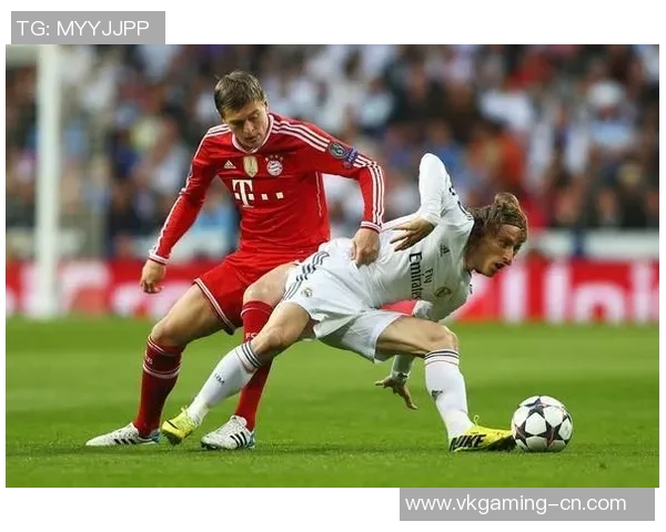 那不勒斯小胜拜仁晋级国王杯神扑瞬间点燃全场激情与转会传闻